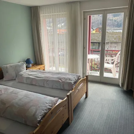 Ilufa Hotel *